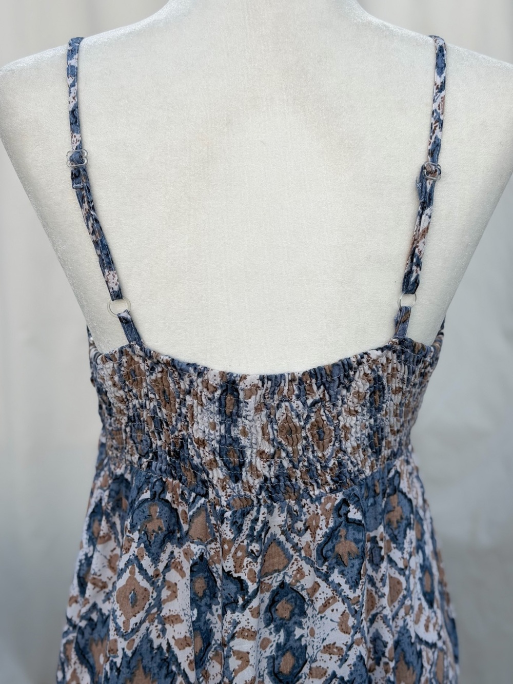 Angie Blue and Beige Ikat Print Babydoll V-Neck Spaghetti Strap Maxi Dress ~ L - Picture 6 of 8